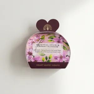 Darčekové mydlové srdiečka Čerešňový kvet & Orientálne korenie od The English Soap Company v elegantnom darčekovom balení. Luxusná pozornosť pre výnimočné chvíle. Možnosť doručenia cez Packetu po celom Slovensku. Dovoz kvetov, dovoz kytíc Prešov a okolie, rozvoz kvetov Prešov, kvetinárstvo Prešov.